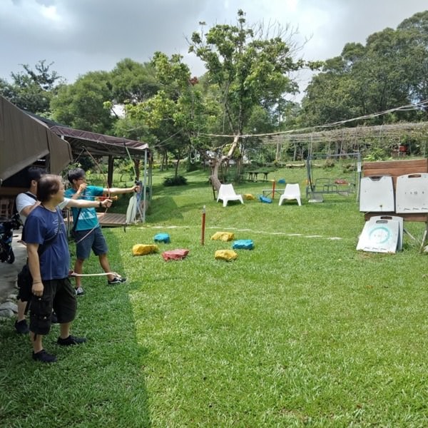 適合三代同遊的俄羅斯料理餐廳，順便東勢林業文化園區賞荷去!