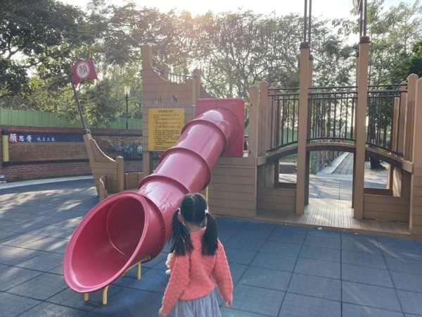 迎接2021，新的一年嘉義元旦行(上)-大埤稻草藝術季、新港奉天宮、新港公園、阪陶窯、入住南院旅墅