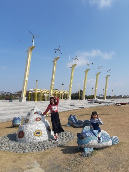 寒假來去南台灣避寒 高雄雲林劍湖山三日遊(上)-風車公園、旗津、海濱海產、海之冰、凱旋夜市、入住高雄富野渡假酒店