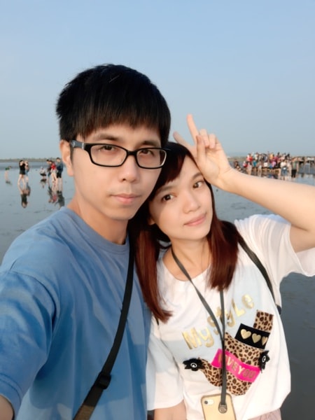 漫步清水，鰲峰山蹓小孩+國際級夕陽-高美溼地一日遊，餓了就來吃米糕。