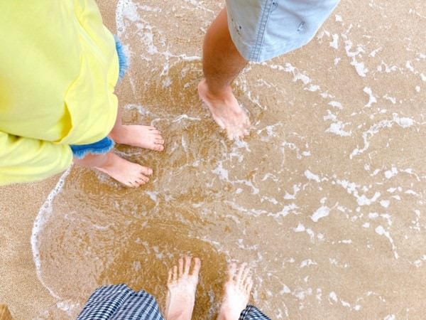 清明連假一路向北-台北基隆北海岸三日遊(下)-幽浮船、情人海灘、野柳、正濱漁港、阿根納造船廠、薆悅酒店野柳館