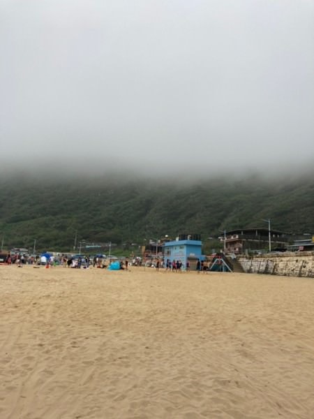 清明連假一路向北-台北基隆北海岸三日遊(下)-幽浮船、情人海灘、野柳、正濱漁港、阿根納造船廠、薆悅酒店野柳館