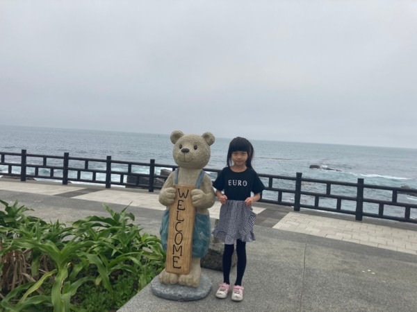 清明連假一路向北-台北基隆北海岸三日遊(下)-幽浮船、情人海灘、野柳、正濱漁港、阿根納造船廠、薆悅酒店野柳館