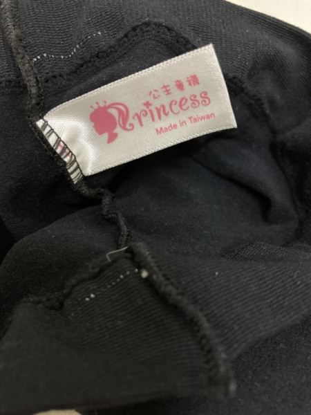 公主童襪-義大利環保染劑的MIT台灣製造兒童褲襪，質感好舒適度高，小女孩必備的內搭褲襪。