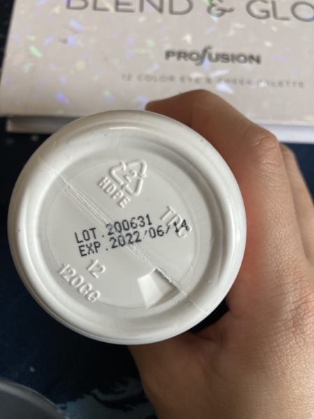 女人的小秘密，吃的保養品-【健康力】日本專利天然微粒Q10+卡姆果C+專利鐵