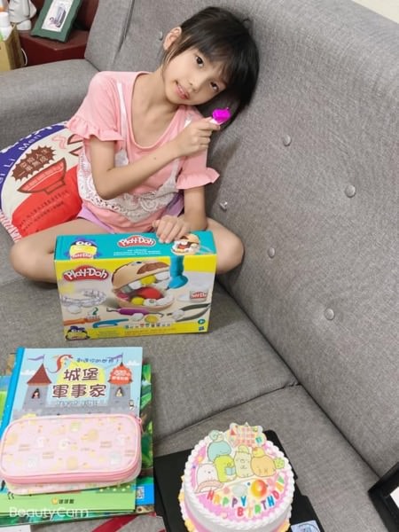 苳7歲生日之疫情下跟孩子宅在家可以做什麼?