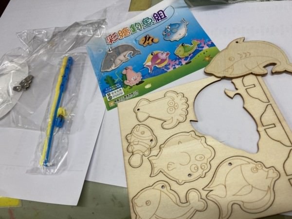 【宅家遊台中，百寶體驗箱】疫情宅在家，買這個給孩子就對了!寓教於樂，一起打造親子手做美好時刻。