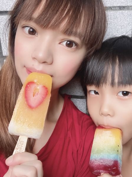 【奇花異果ICE POP】冰棒界的愛馬仕，網路超夯鮮果冰棒。消暑最佳宅配美食，眼福口福一次滿足。