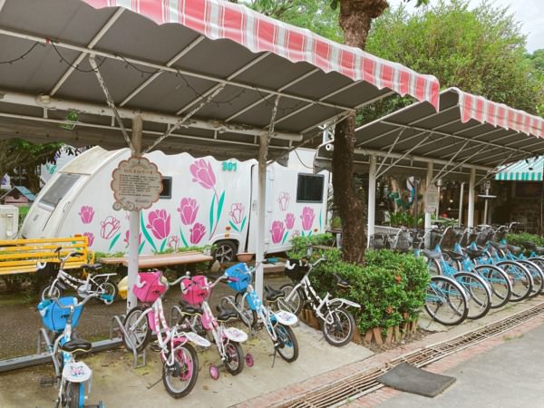 微解封後第一次出門過夜旅行之露營車初體驗-嘉義詩情花園渡假村、zerozero拆車夢工場、獨角仙農場、老楊方程式