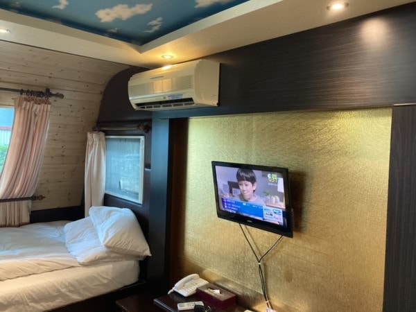 微解封後第一次出門過夜旅行之露營車初體驗-嘉義詩情花園渡假村、zerozero拆車夢工場、獨角仙農場、老楊方程式