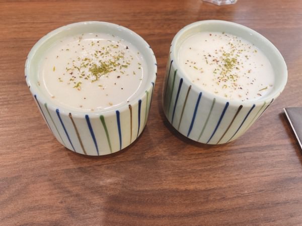 台中大里【猴子披薩】親民平價義式料理，披薩、義麵、燉飯都好吃!適合全家大小、朋友聚會的餐廳。