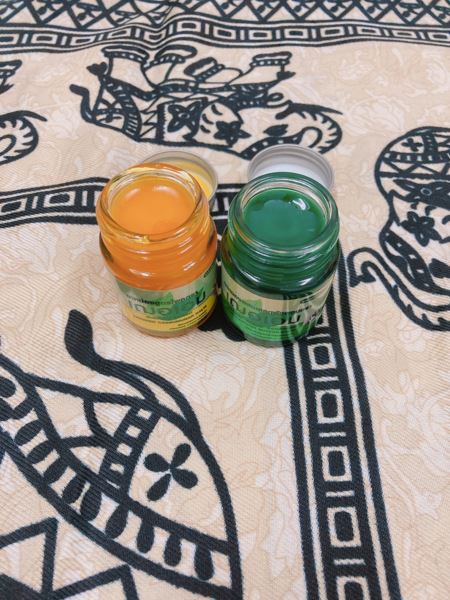 【泰國Cher-aim】萬能青草膏，泰國必買伴手禮，草本配方，天然手工製作，隨身攜帶的方便小物。