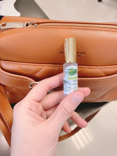 【泰國Cher-aim】萬能青草膏，泰國必買伴手禮，草本配方，天然手工製作，隨身攜帶的方便小物。
