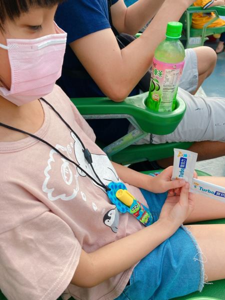 每天一包的隱形口罩【Turbo寶抗力】-三大好抗+三大防護+三大益生質，不用配水也好入口，小孩天天都想吃，天天守護好體質。