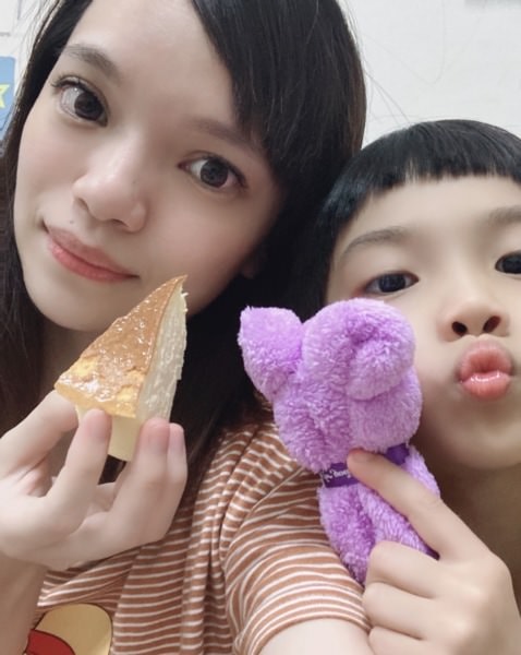 蜂蜜乳酪蛋糕推薦【嘟嘟家蜂蜜】起士蜂蜜蛋糕，減糖配方，讓人輕鬆享受無負擔的美好甜點時光。
