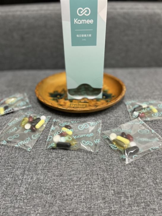 個人化保健食品推薦【咖米Kamee】-智能健康評估服務，一包在手，省去瓶瓶罐罐，準確抓出身體所需的營養，客製化保健品。