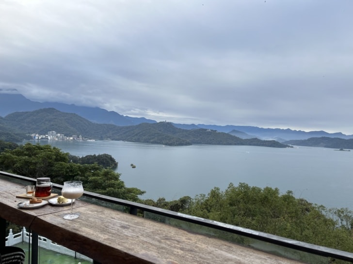 【承億文旅 潭日月】先得月 Tea lounge-來這間飯店享用下午茶，把整片日月潭都盡收眼底，美到捨不得離開。