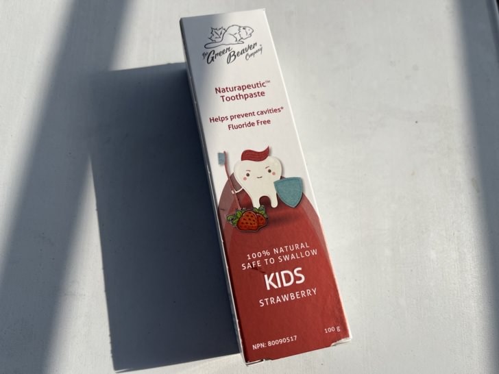 兒童純天然牙膏開箱【雪亞緹】GREEN BEAVER-來自加拿大專製兒童品牌，100%全天然兒童無氟牙膏，還有泡泡糖口味喔!