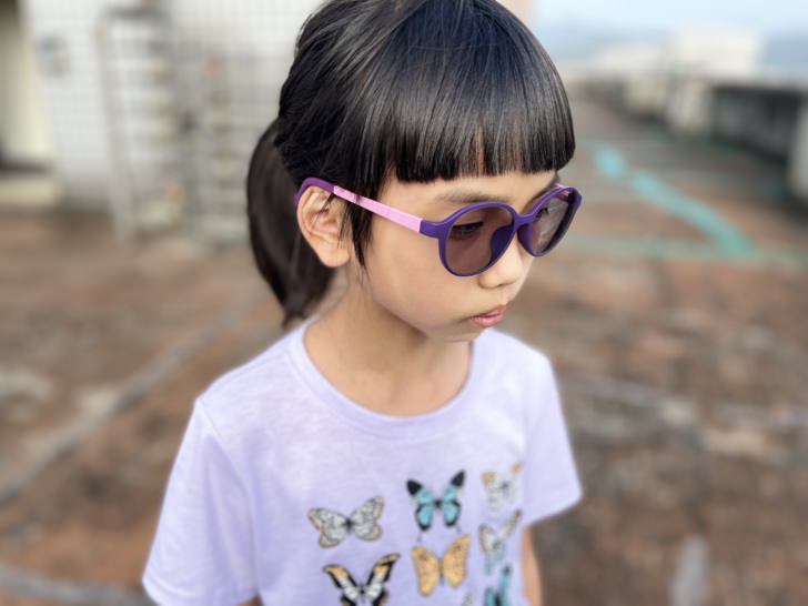 用心守護靈魂之窗【FarNear】EyeCare 兒童護眼抗藍光變色偏光太陽眼鏡-阻隔陽光、紫外光、藍光。搭配晶亮乳酸菌無糖Q軟糖，由內而外一起護眼。