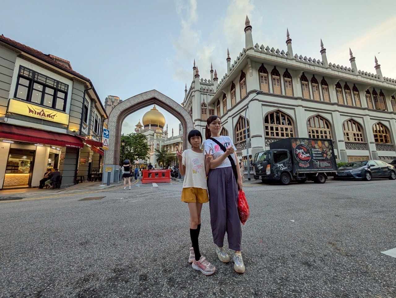 新加坡市區巡禮【阿拉伯區】【牛車水區】【小印度區】一次走訪三大區域,享受新加坡獨有的多元文化。最喜歡阿拉伯區,超級好逛。 - 第37張圖