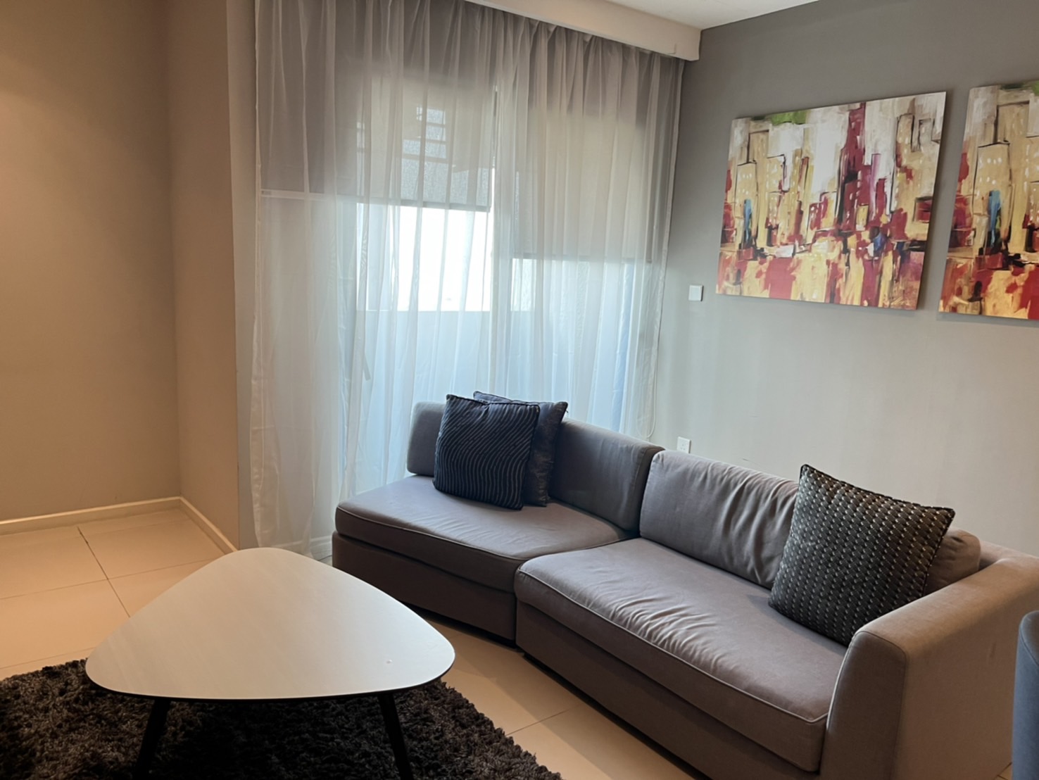 馬來西亞新山旅遊【莎瑪蘇阿薩納新山】Shama Suasana Johor Bahru-公寓式套房酒店,位於新山市中心,鄰近新山中央車站、JBCC購物廣場。新加坡<=>馬來西亞包車直達,免下車通關好方便。 - 第5張圖