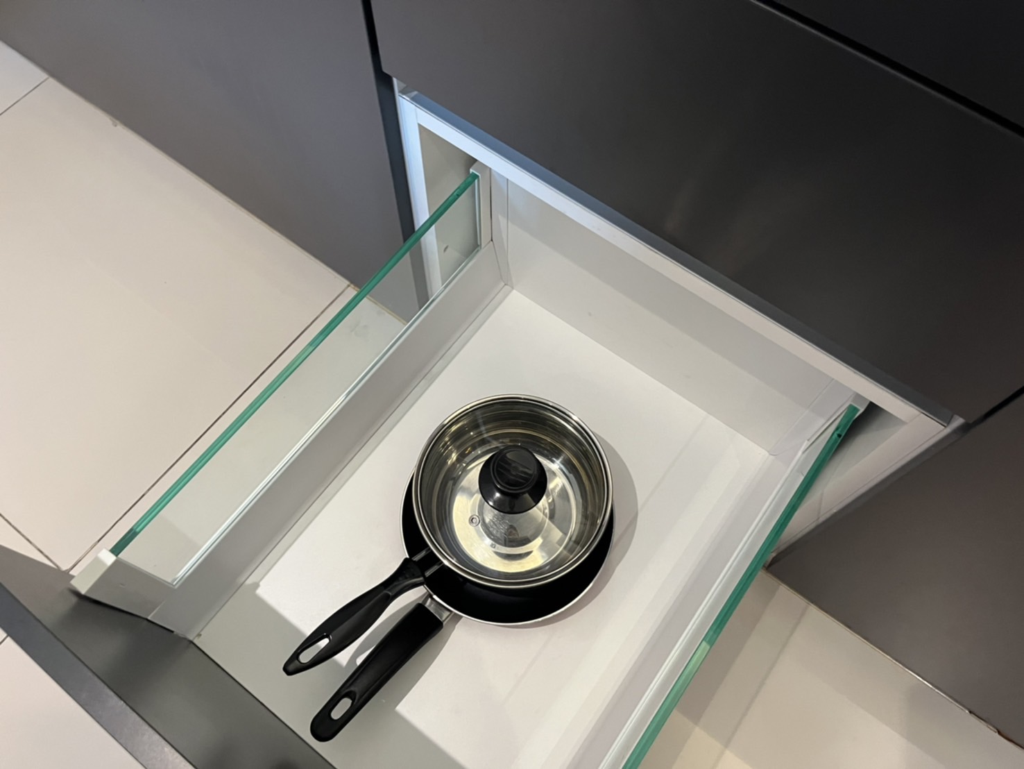 馬來西亞新山旅遊【莎瑪蘇阿薩納新山】Shama Suasana Johor Bahru-公寓式套房酒店,位於新山市中心,鄰近新山中央車站、JBCC購物廣場。新加坡<=>馬來西亞包車直達,免下車通關好方便。 - 第11張圖