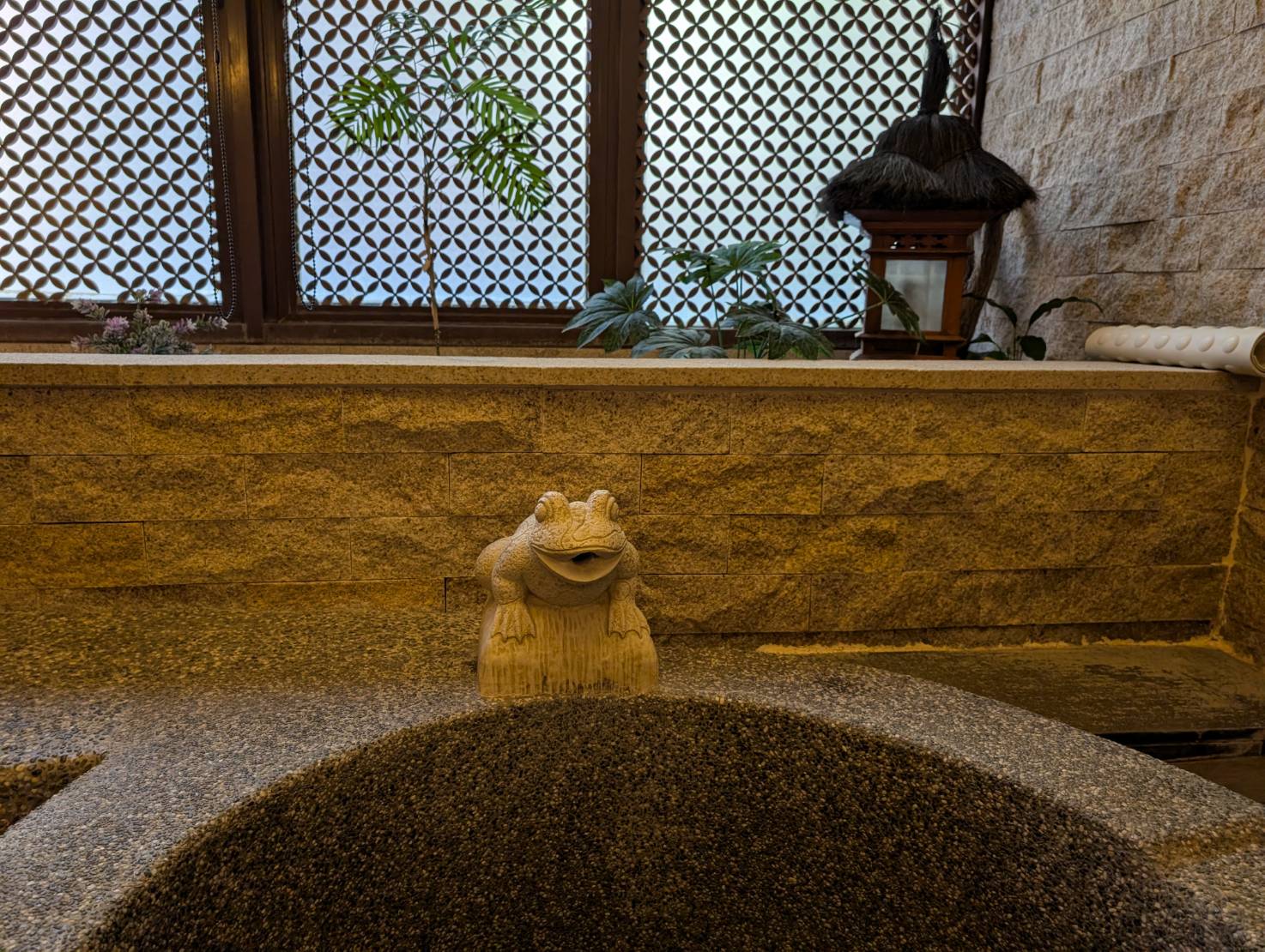 台中谷關湯屋推薦【惠來谷關溫泉會館】-中台灣最古老的溫泉,台灣十大名湯之一。峇里島風格飯店,雙人聆泉湯屋,谷關泡湯體驗。 - 第14張圖 台中谷關湯屋推薦【惠來谷關溫泉會館】-中台灣最古老的溫泉,台灣十大名湯之一。峇里島風格飯店,雙人聆泉湯屋,谷關泡湯體驗。