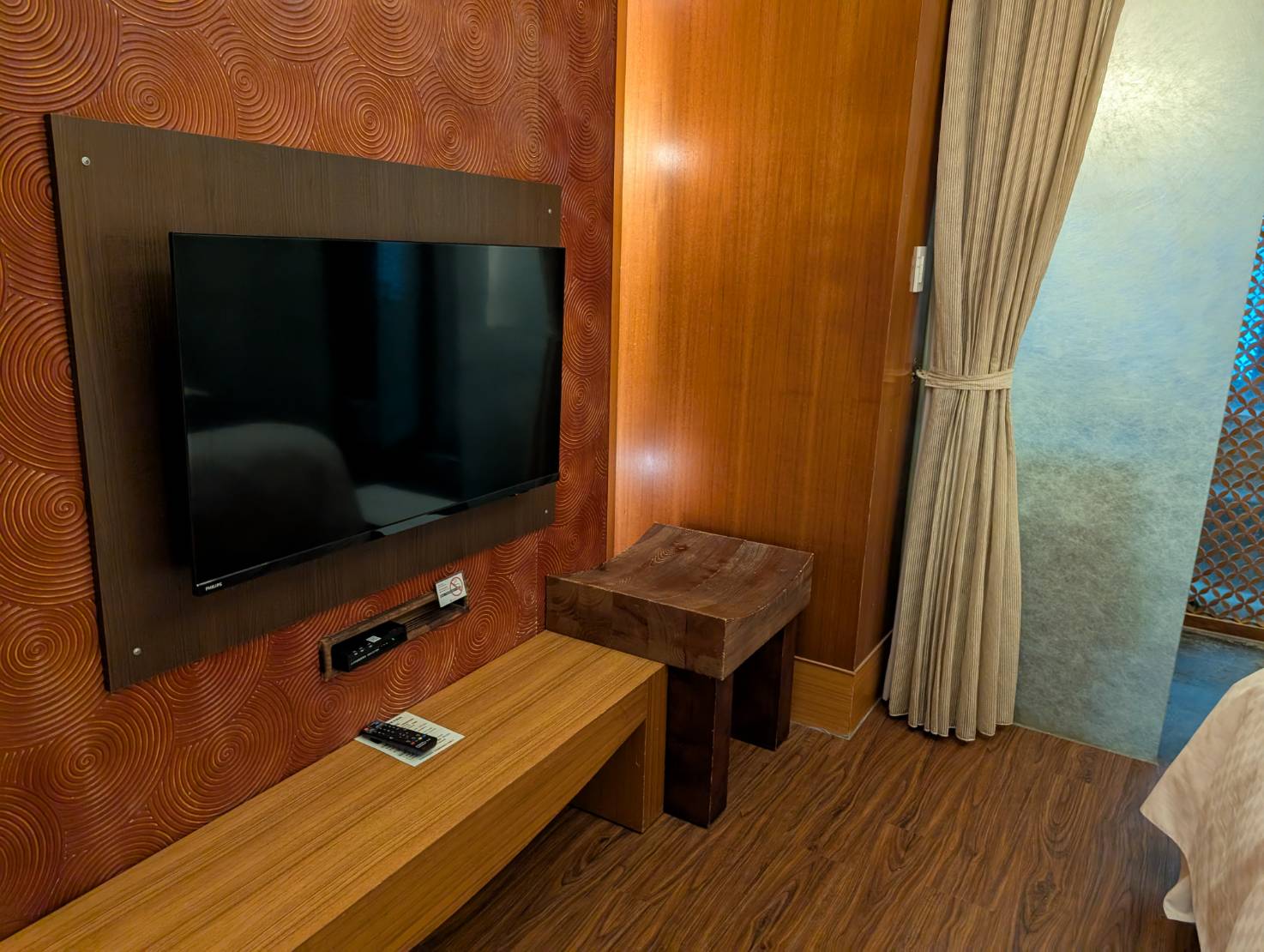 台中谷關湯屋推薦【惠來谷關溫泉會館】-中台灣最古老的溫泉,台灣十大名湯之一。峇里島風格飯店,雙人聆泉湯屋,谷關泡湯體驗。 - 第8張圖 台中谷關湯屋推薦【惠來谷關溫泉會館】-中台灣最古老的溫泉,台灣十大名湯之一。峇里島風格飯店,雙人聆泉湯屋,谷關泡湯體驗。