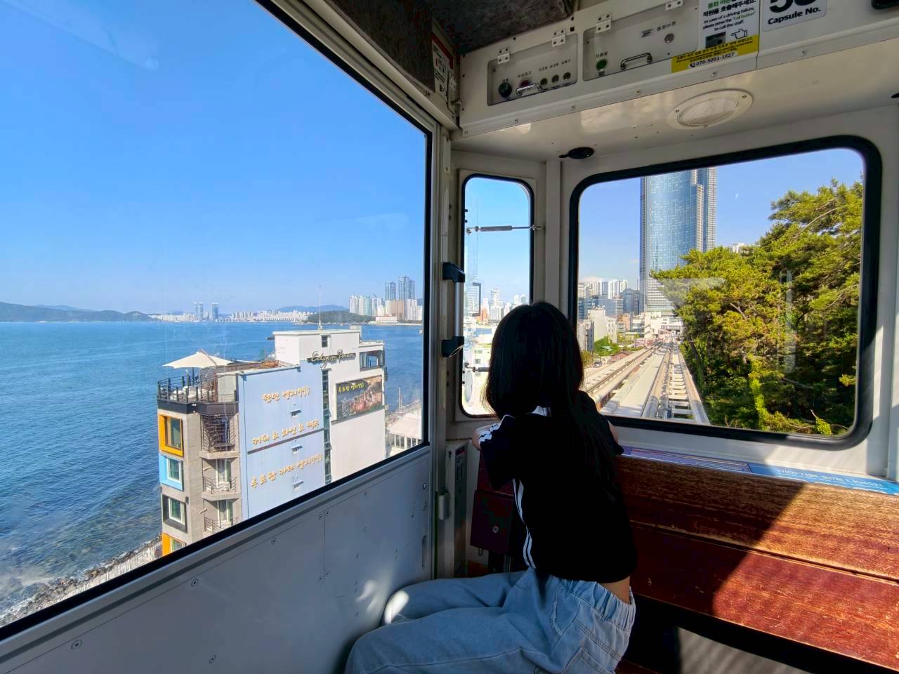 釜山景點必去【天空膠囊列車 青沙浦→尾浦】釜山膠囊列車官網預約訂票,釜山最美海景列車,海景第一排搭乘心得分享。 - 第10張圖 釜山景點必去【天空膠囊列車 青沙浦→尾浦】釜山膠囊列車官網預約訂票,釜山最美海景列車,海景第一排搭乘心得分享。