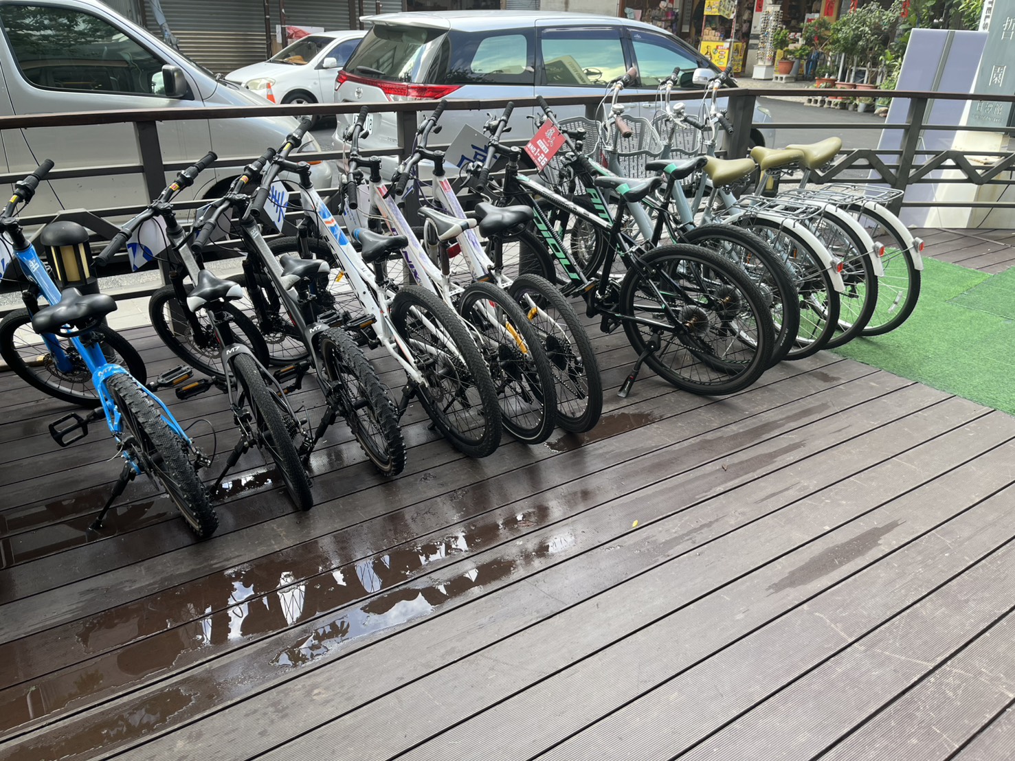 日月潭住宿推薦【力麗哲園飯店－日潭館】親子旅遊首選，絕美湖景客房，從早到晚都能欣賞湖光山色。飯店樓下就是伊達邵老街，帶你輕鬆玩兩天一夜!