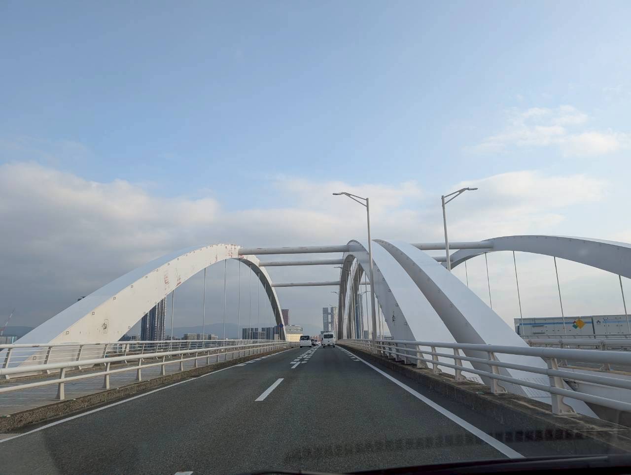 福岡自由行景點推薦【志賀島】【莒崎宮】，晚餐必吃【前田屋西中洲店牛腸鍋】。福岡一日遊行程攻略，海景、神社、美食一次滿足。
